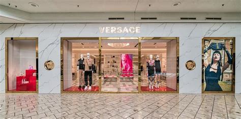 versace boutique short hills.